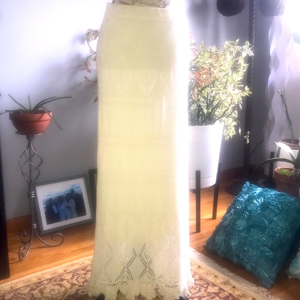 🦋Linea Domani Maxi knitted skirt🦋 - Picture 1 of 7